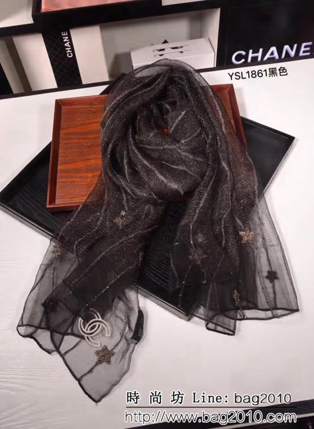CHANEL香奈兒 2018秋冬專櫃刺繡真絲羊毛長圍巾 YSM1861 LLWJ6167